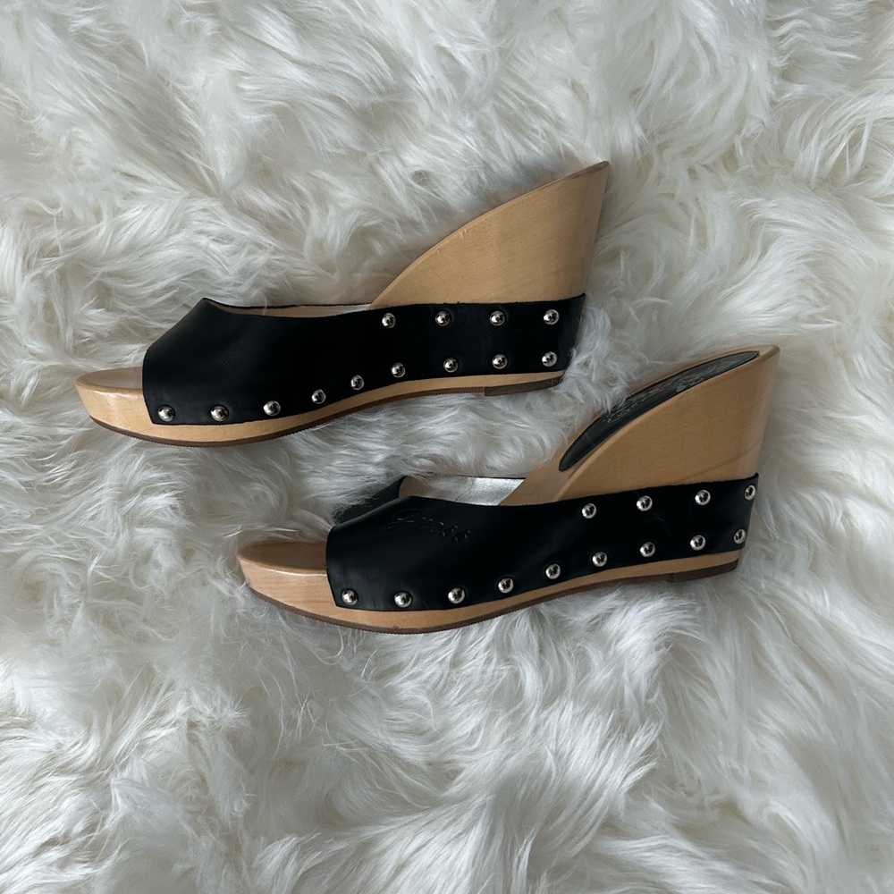 Guess by Marciano Black and Tan Wedge Mules